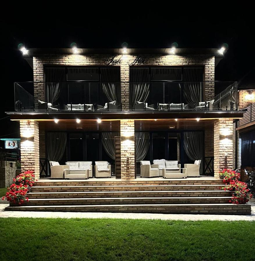 Apartmani Tiske Noci Bečej Buitenkant foto